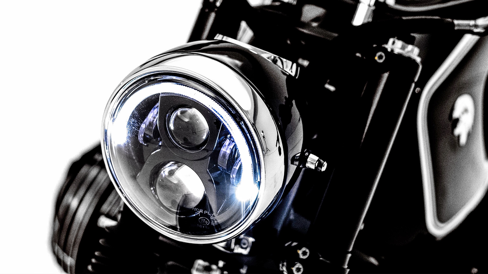 ARES Modena BMW R nineT Scrambler