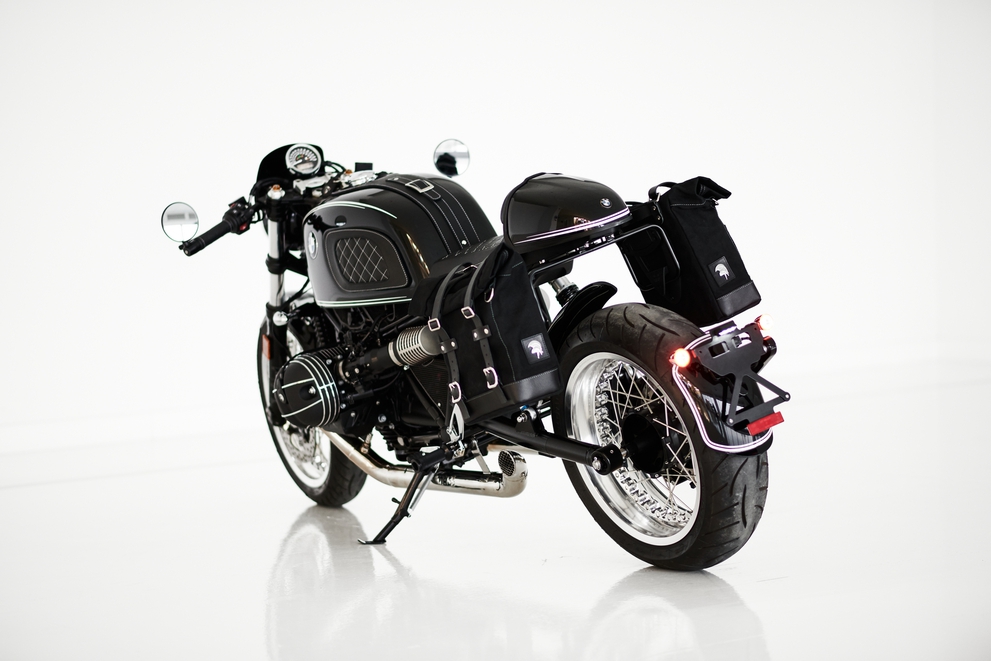 ARES Modena - #ARESTorque - ARES Café Racer, una nuova creazione a due ...
