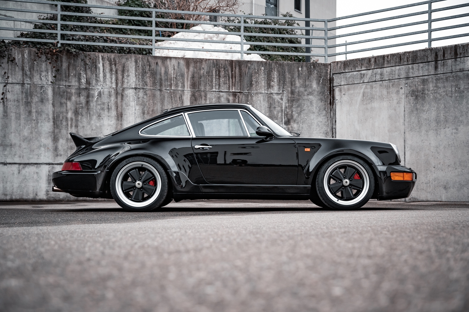 ARES_Porsche 964_3